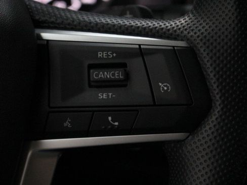 New 2026 Mitsubishi Outlander ES image 10