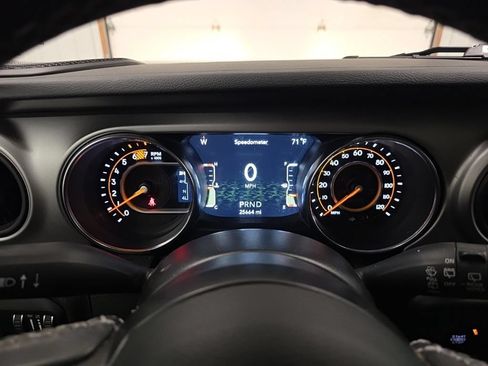 Used 2021 Jeep Wrangler Unlimited Sport AWD/4WD image 16
