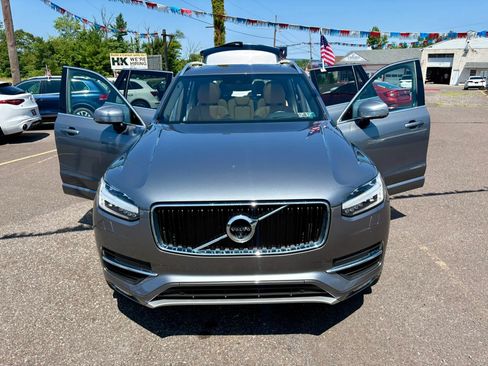 Used 2017 Volvo XC90 T6 Momentum w/ Vision Package AWD/4WD image 10