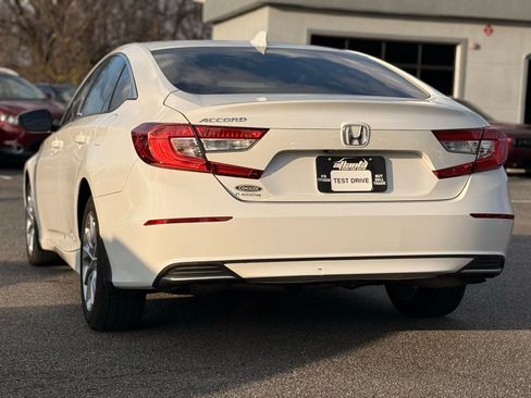 Used 2018 Honda Accord LX image 3