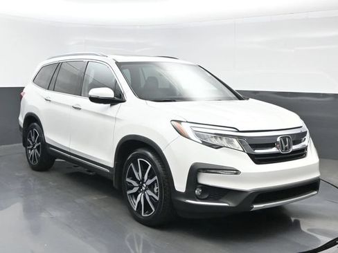 Certified 2022 Honda Pilot Touring image 8