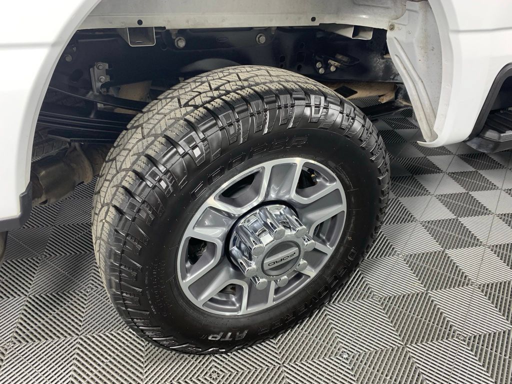 Certified 2025 Ford F350 XLT AWD/4WD image 11