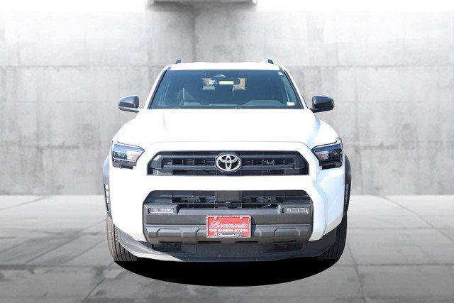 Used 2025 Toyota 4Runner SR5 AWD/4WD image 4