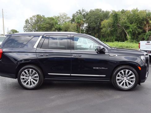 Certified 2021 GMC Yukon Denali w/ Denali Ultimate Package AWD/4WD image 10