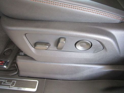 New 2026 GMC Sierra 1500 AT4 image 31