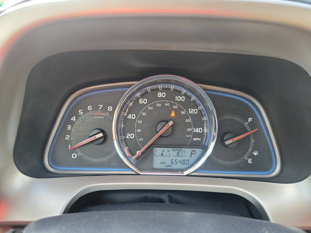 Used 2015 Toyota RAV4 Limited w/ Technology Package FWD image 31
