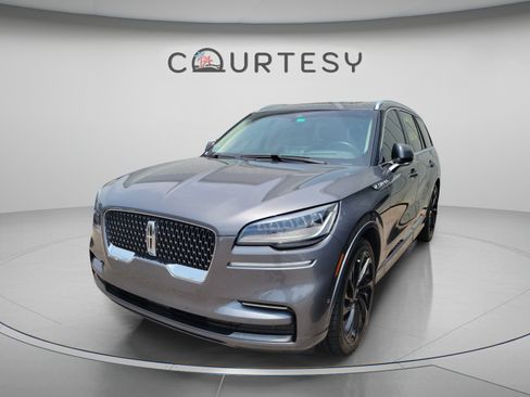 Used 2022 Lincoln Aviator Reserve w/ Equipment Group 201A RWD image 11