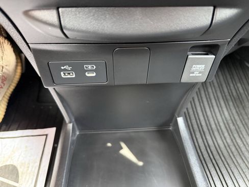 Used 2025 Honda Odyssey Sport-L image 39