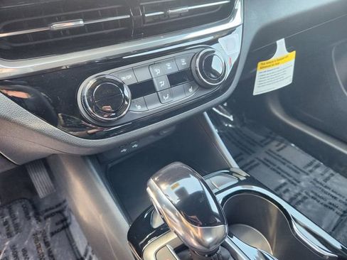New 2026 Buick Envista Sport Touring w/ Convenience I Package FWD image 14