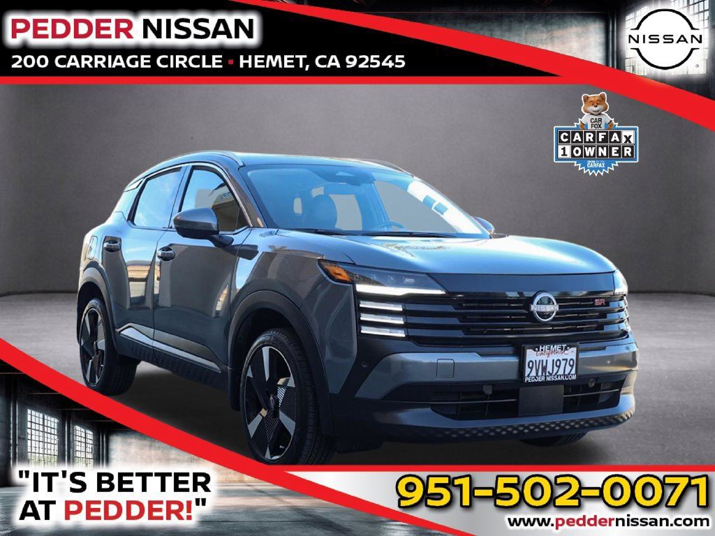 Used 2025 Nissan Kicks SR FWD image 1