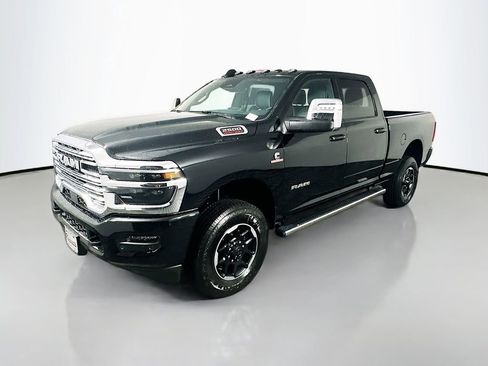 New 2025 RAM 2500 Laramie AWD/4WD image 3