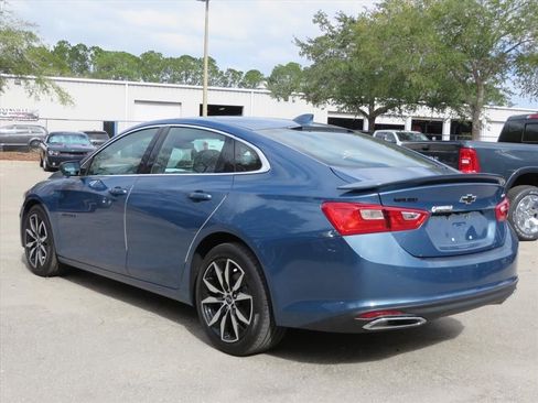 Used 2025 Chevrolet Malibu RS w/ LPO, Floor Liner Package image 4