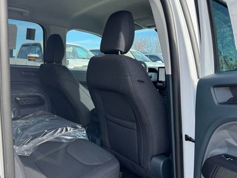 New 2026 Ford Maverick XL image 11