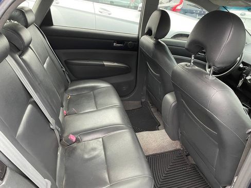 Used 2008 Toyota Prius Touring FWD image 9