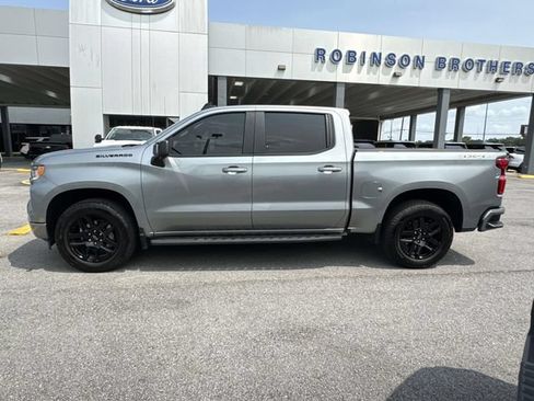 Used 2024 Chevrolet Silverado 1500 RST w/ Convenience Package II AWD/4WD image 8