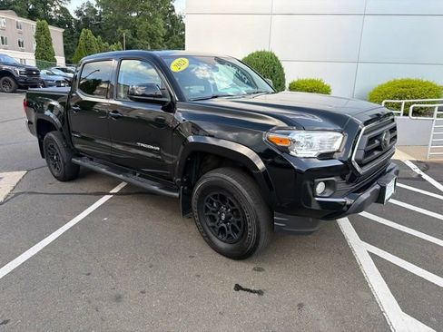 Used 2021 Toyota Tacoma SR5 AWD/4WD image 1