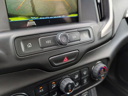 Used 2019 GMC Terrain SLE w/ Driver Convenience Package AWD/4WD image 24