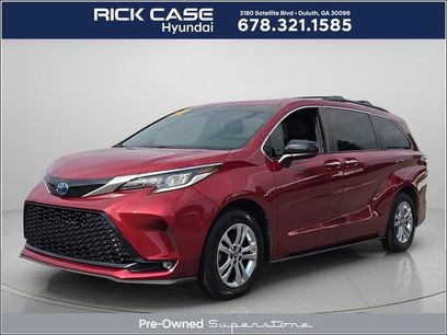 Used 2022 Toyota Sienna XSE w/ XSE Plus Package