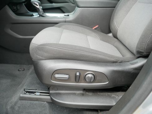 Used 2023 Chevrolet Traverse LT AWD/4WD image 20