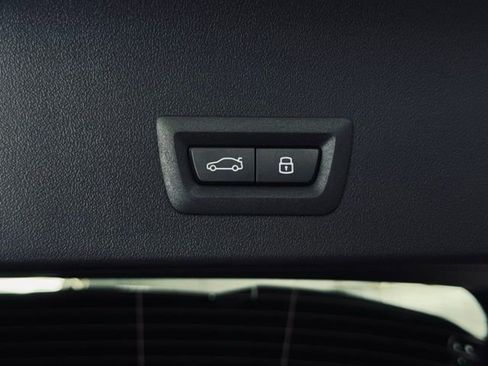 New 2026 BMW X3 xDrive30 w/ Premium Package image 11