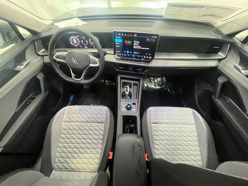New 2026 Volkswagen Tiguan S image 13