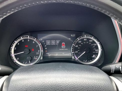 Used 2023 Toyota Highlander XSE FWD image 26