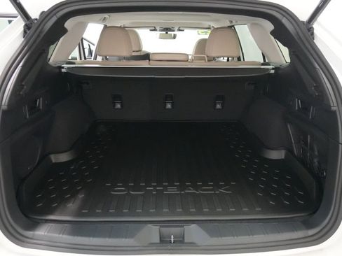 New 2025 Subaru Outback Limited image 23