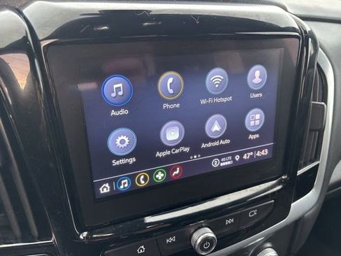 Used 2022 Chevrolet Traverse LT w/ Midnight/Sport Edition image 21