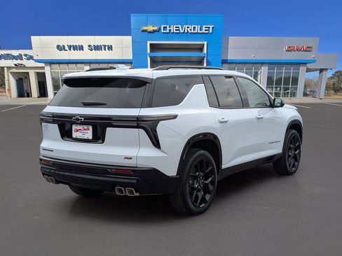 New 2026 Chevrolet Traverse RS image 8