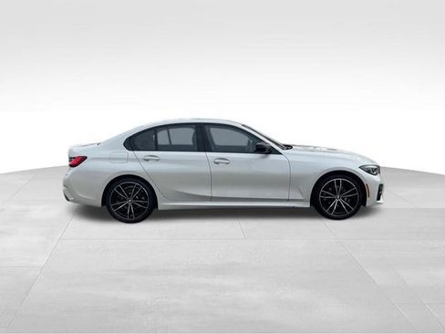 Certified 2022 BMW 330i xDrive Sedan w/ M Sport Package image 10
