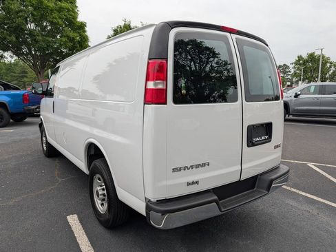 Used 2024 GMC Savana 2500 w/ Driver Convenience Package RWD image 6