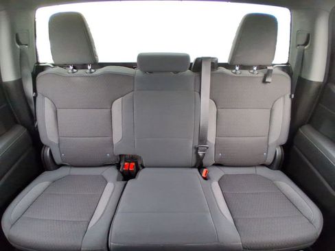 Used 2020 GMC Sierra 1500 SLE w/ SLE Value Package image 12