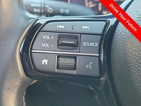 Used 2025 Honda Civic Sport image 5