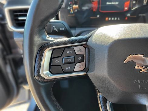 Certified 2025 Ford Mustang Premium image 18