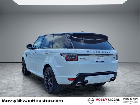 Used 2022 Land Rover Range Rover Sport HST image 2