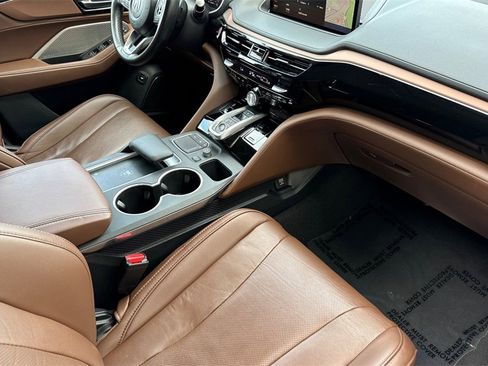Certified 2023 Acura MDX SH-AWD w/ Technology Package image 21