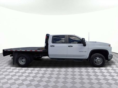 Used 2025 Chevrolet Silverado 3500 W/T w/ WT Convenience Package AWD/4WD image 3