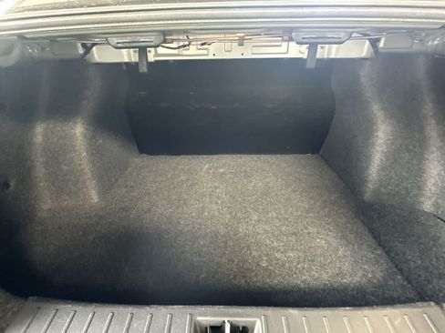 Used 2025 Nissan Versa S w/ Trunk Package FWD image 25