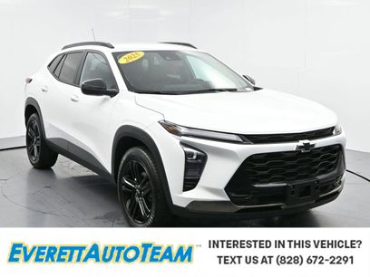Used 2025 Chevrolet Trax ACTIV w/ Driver Confidence Package