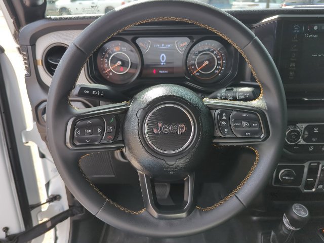 Used 2024 Jeep Wrangler Unlimited Sport AWD/4WD image 11