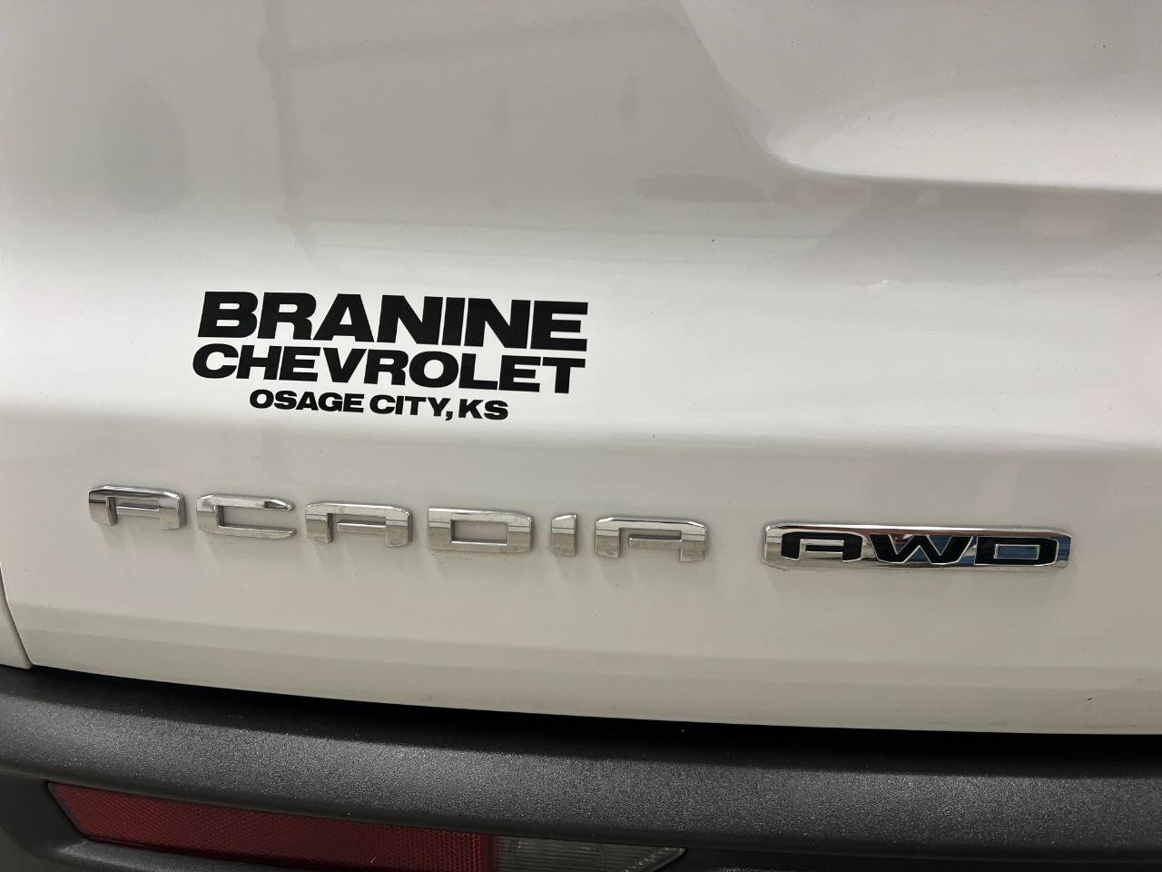 Used 2026 GMC Acadia Elevation w/ Elevation Premium Package AWD/4WD image 22