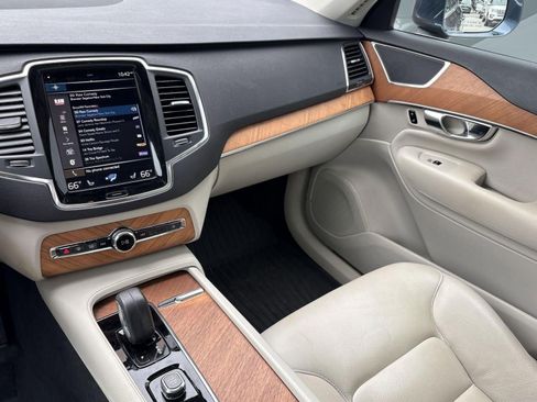 Certified 2022 Volvo XC90 T8 Inscription Expression image 26