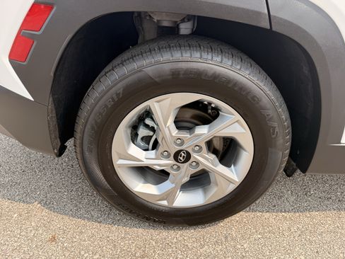 Used 2024 Hyundai Tucson SEL FWD image 7
