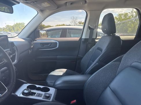 Used 2023 Ford Bronco Sport Outer Banks w/ Tech Package AWD/4WD image 31