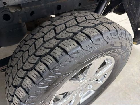 Used 2019 Ford F150 XLT w/ Equipment Group 302A Luxury AWD/4WD image 8