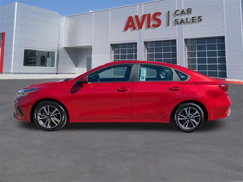 Used 2024 Kia Forte LXS image 10