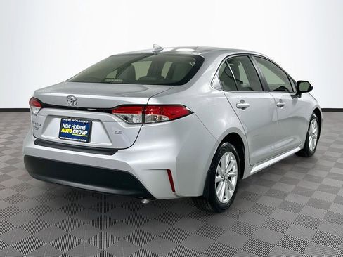 Used 2023 Toyota Corolla LE w/ LE Convenience Package image 7