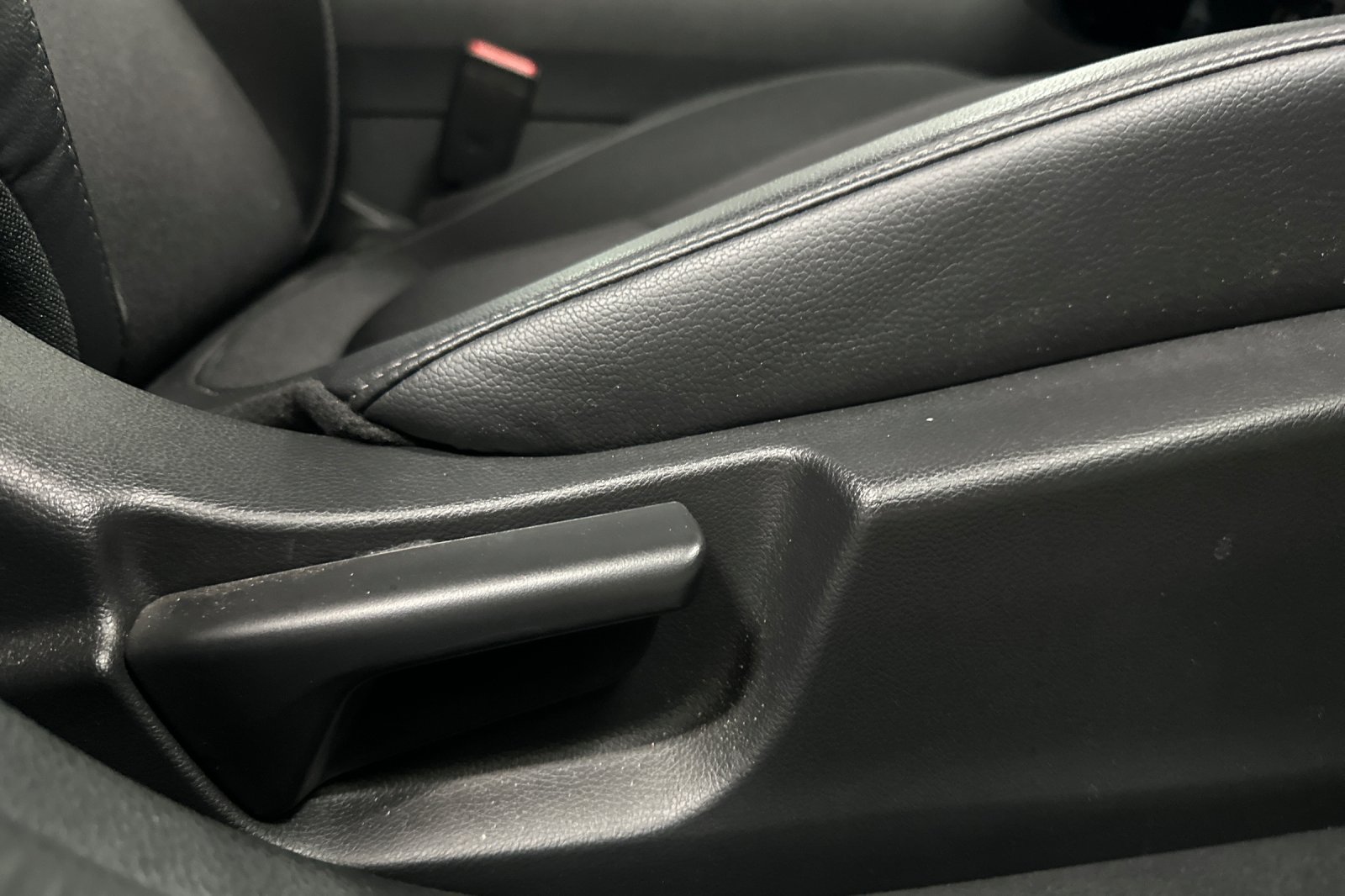 Used 2020 Honda Civic Sport image 22