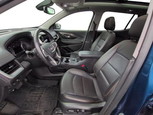Used 2019 GMC Terrain SLT w/ Preferred Package FWD image 14
