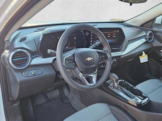 New 2026 Chevrolet Trax LT w/ LT Convenience Package video 3